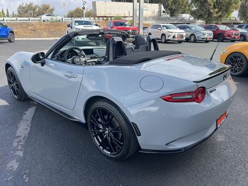 Used 2024 MAZDA MX-5 Miata Club image 7