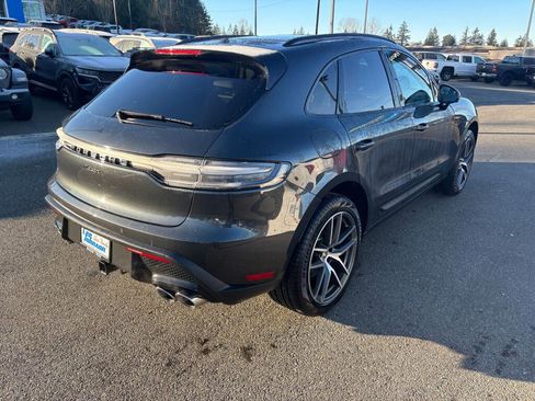 Used 2024 Porsche Macan image 6