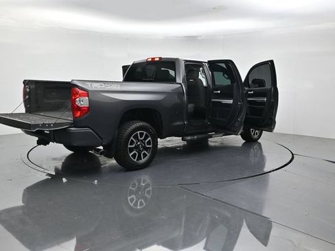 Used 2017 Toyota Tundra SR5 w/ TRD Off Road Package AWD/4WD image 48