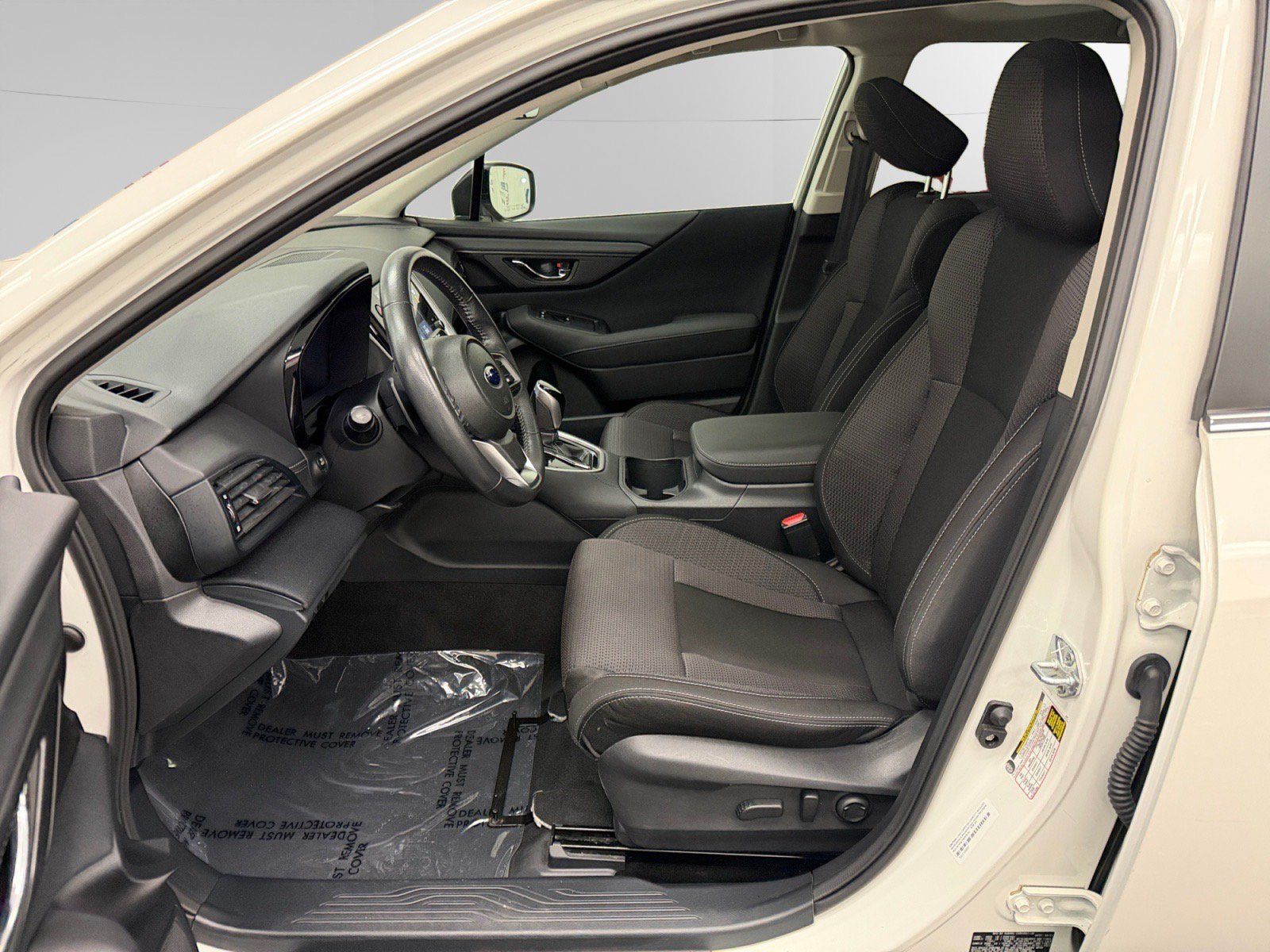 Certified 2024 Subaru Outback Premium AWD/4WD image 9