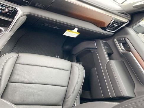 New 2026 GMC Sierra 2500 Denali w/ Denali Reserve Package image 31