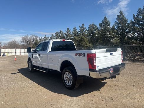 Used 2021 Ford F250 XLT w/ XLT Value Package image 4