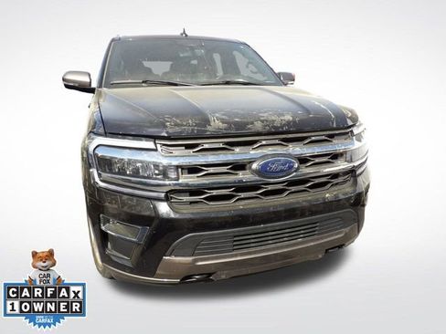 Used 2022 Ford Expedition Max King Ranch image 3