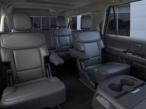 New 2025 Ford Expedition Max Active image 11
