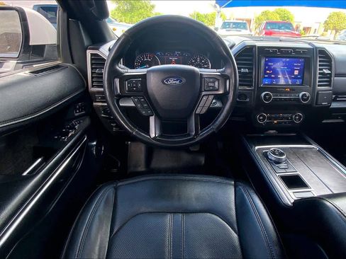 Used 2020 Ford Expedition Max Limited RWD image 5