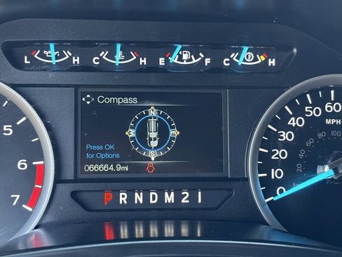 Used 2018 Ford F250 XLT w/ FX4 Off-Road Package AWD/4WD image 20