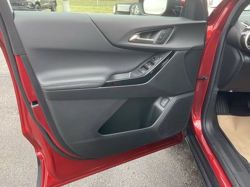 New 2026 Chevrolet Equinox LT image 9