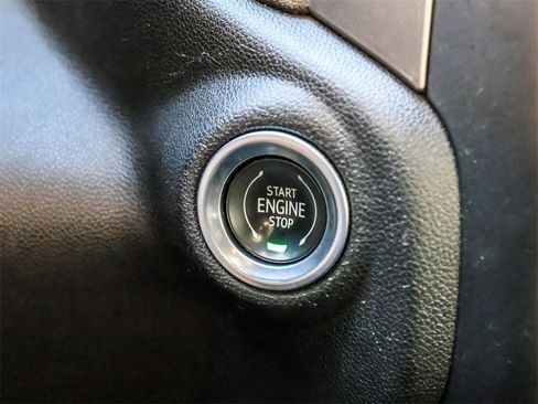 Used 2024 Chevrolet Silverado 2500 Custom w/ Custom Value Package image 29