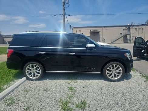 Used 2018 Ford Expedition Platinum AWD/4WD image 7