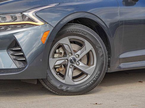 Used 2023 Kia K5 LXS image 2