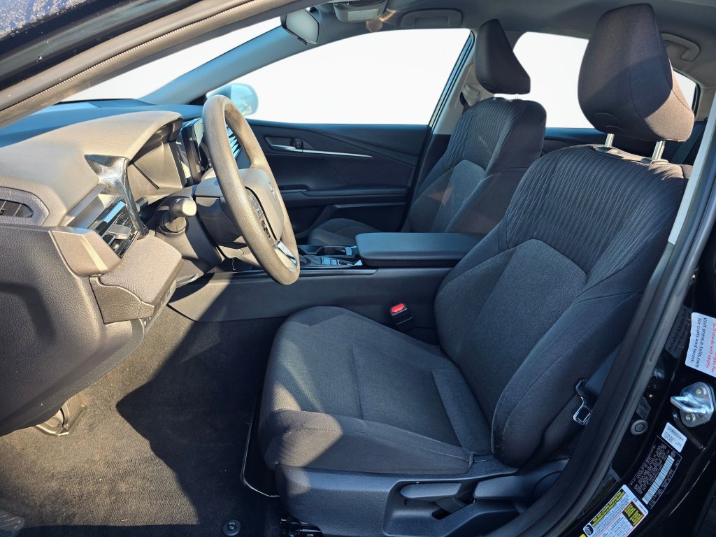 Used 2025 Toyota Camry LE FWD image 14