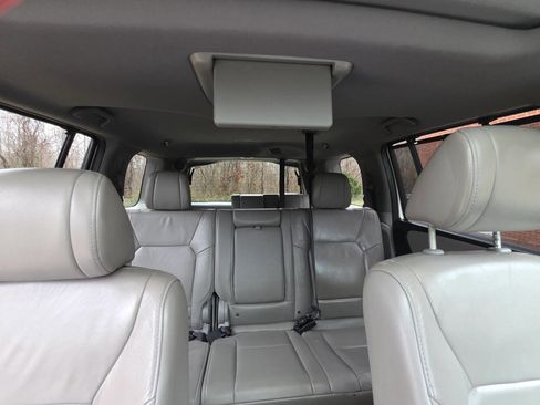 Used 2015 Honda Pilot Touring image 18