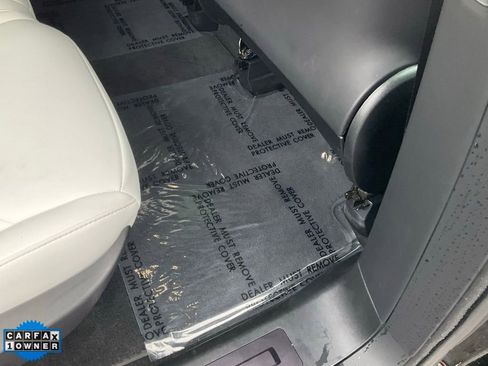 Used 2018 Tesla Model X 75D image 50