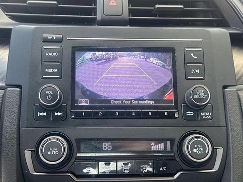 Used 2017 Honda Civic Sport image 28