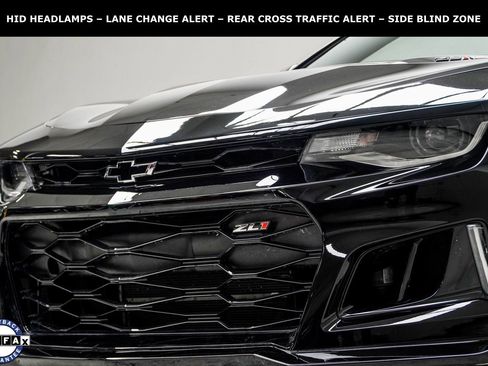 Used 2021 Chevrolet Camaro ZL1 RWD image 2