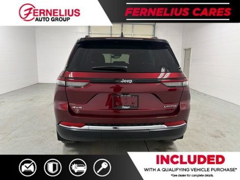 Used 2023 Jeep Grand Cherokee Limited AWD/4WD image 7