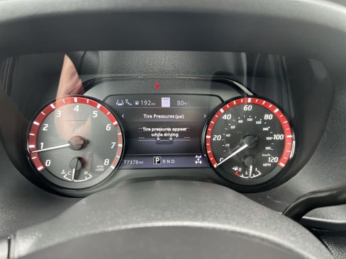 Used 2021 Nissan Titan PRO-4X w/ Pro-4x Convenience Package AWD/4WD image 17