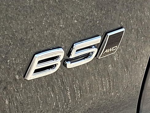 New 2026 Volvo XC40 B5 Ultra w/ Protection Package Premier image 20