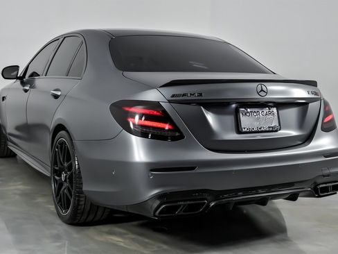 Used 2019 Mercedes-Benz E 63 AMG S image 10