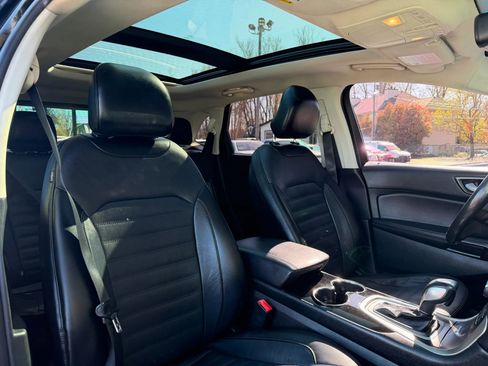 Used 2015 Ford Edge SEL w/ Equipment Group 201A image 21