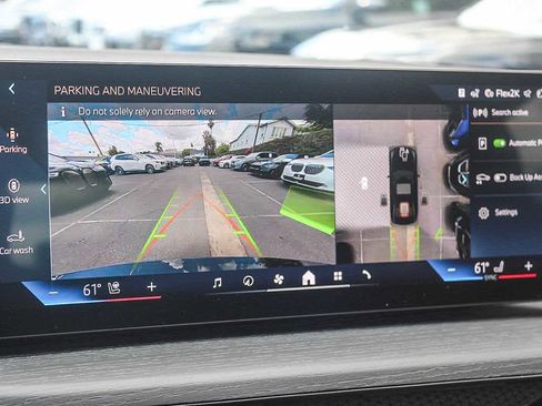 New 2026 BMW 330i Sedan w/ Convenience Package image 35