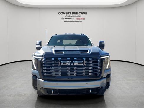 New 2026 GMC Sierra 3500 Denali Ultimate image 2