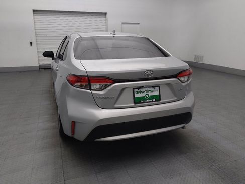 Used 2022 Toyota Corolla LE FWD image 6
