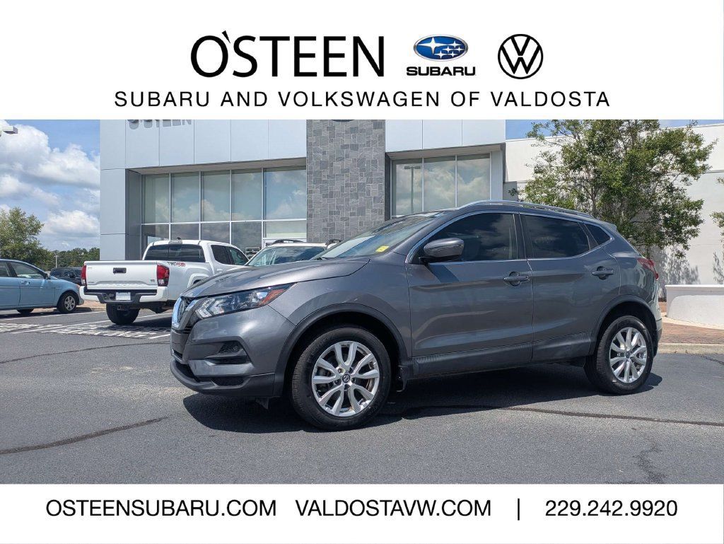 Used 2020 Nissan Rogue Sport SV FWD image 1