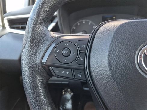 Used 2024 Toyota Corolla LE image 25