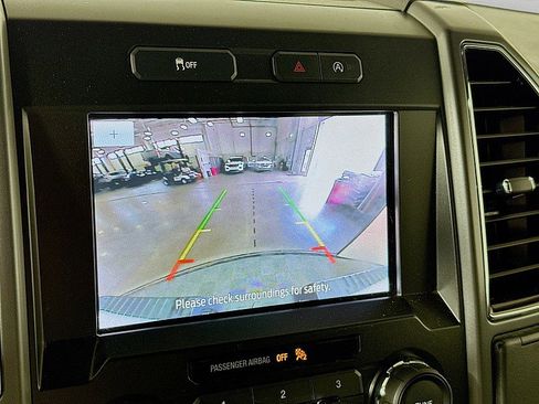 Used 2019 Ford F150 XLT image 15