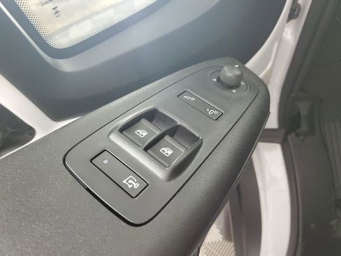 Used 2024 RAM ProMaster 2500 w/ Quick Order Package 22G SLT image 28