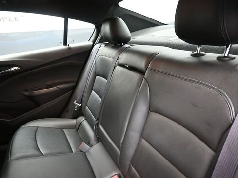 Used 2016 Chevrolet Cruze Premier image 20