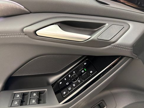 Certified 2025 Audi A6 e-tron Premium w/ Convenience Package image 10