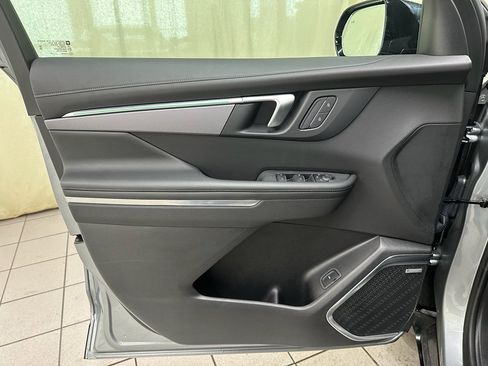 Certified 2025 Buick Enclave Sport Touring image 37