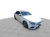 Used 2017 Mercedes-Benz E 300 4MATIC image 2