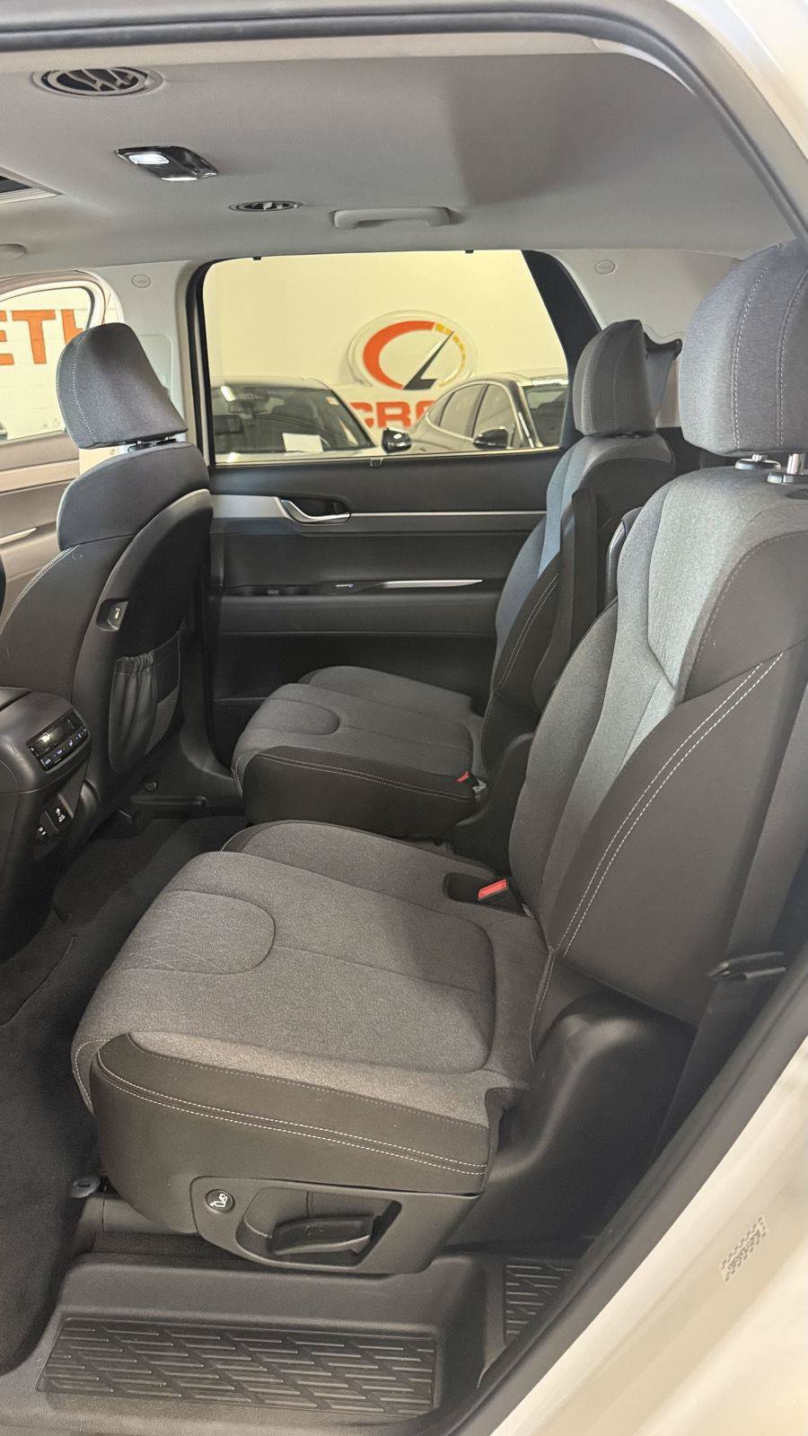 Used 2020 Hyundai Palisade SEL w/ Convenience Package FWD image 41