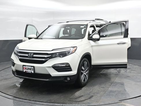 Used 2016 Honda Pilot Touring image 53
