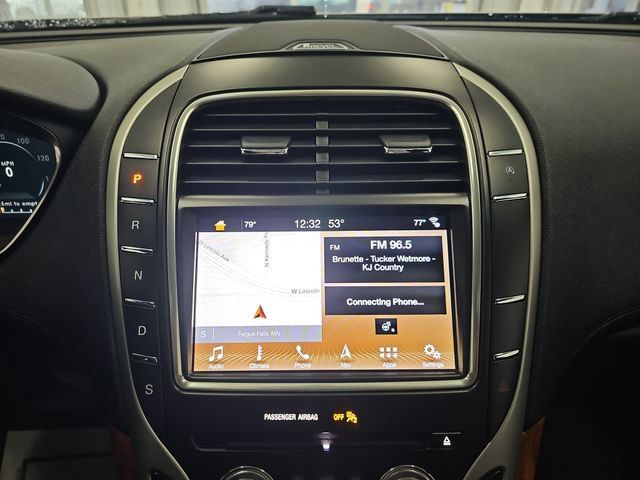 Used 2019 Lincoln Nautilus Reserve AWD/4WD image 18