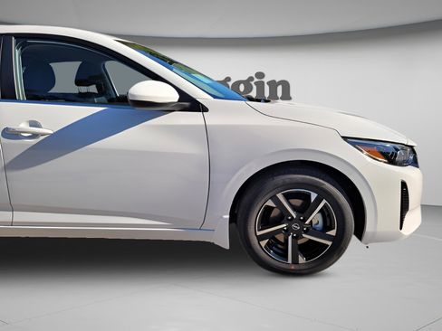 New 2025 Nissan Sentra SV image 21