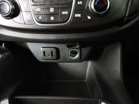 Used 2020 Chevrolet Traverse LT w/ Driver Confidence II Package AWD/4WD image 51