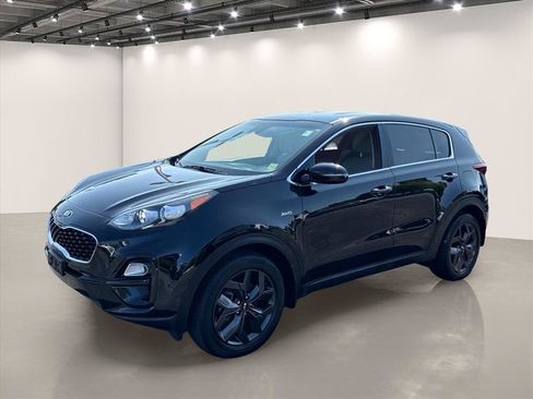 Certified 2022 Kia Sportage LX w/ LX AWD Value Edition Package image 4