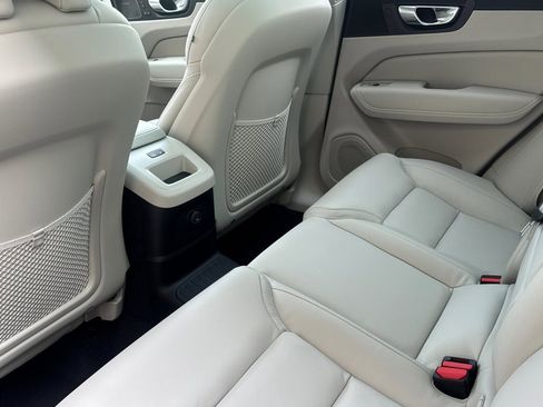 New 2026 Volvo XC60 T8 Ultra w/ Protection Package Premier AWD/4WD image 12