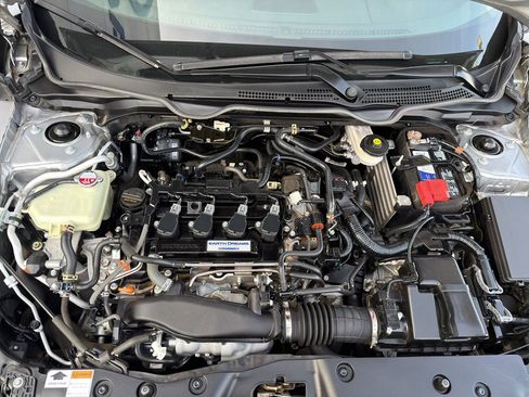 Used 2020 Honda Civic Touring image 18