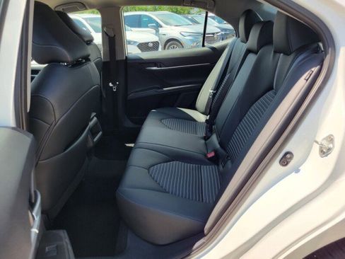 Used 2023 Toyota Camry SE image 26
