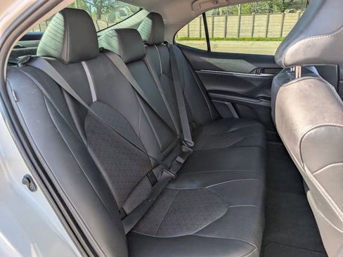 Used 2021 Toyota Camry XSE image 30