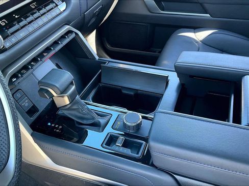 Used 2026 Toyota Tundra Platinum image 15