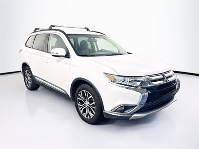 Used 2018 Mitsubishi Outlander SE