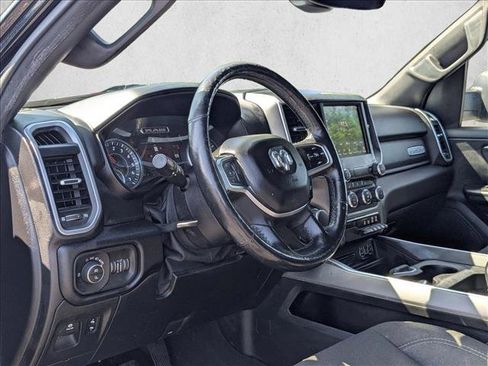 Used 2019 RAM 1500 Big Horn AWD/4WD image 9