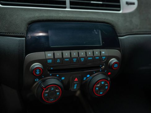 Used 2015 Chevrolet Camaro Z/28 image 27