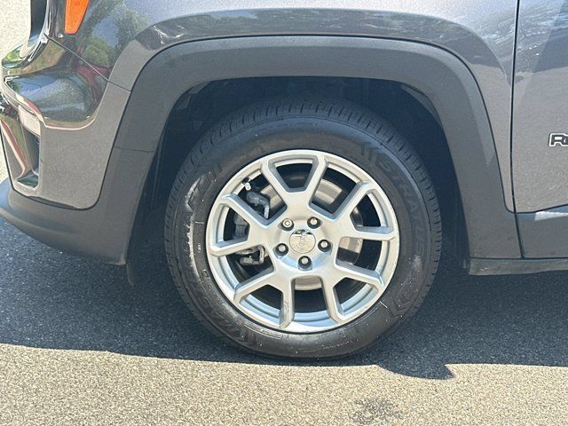 Used 2020 Jeep Renegade Latitude FWD image 15